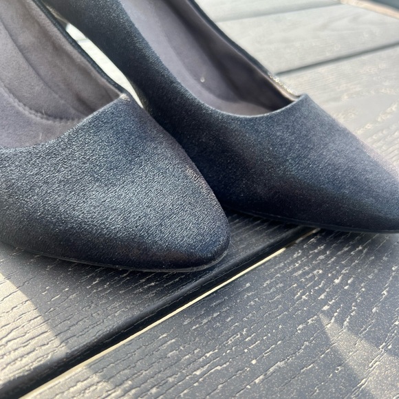 Aerosoles Heelrest Heels - Picture 2 of 8